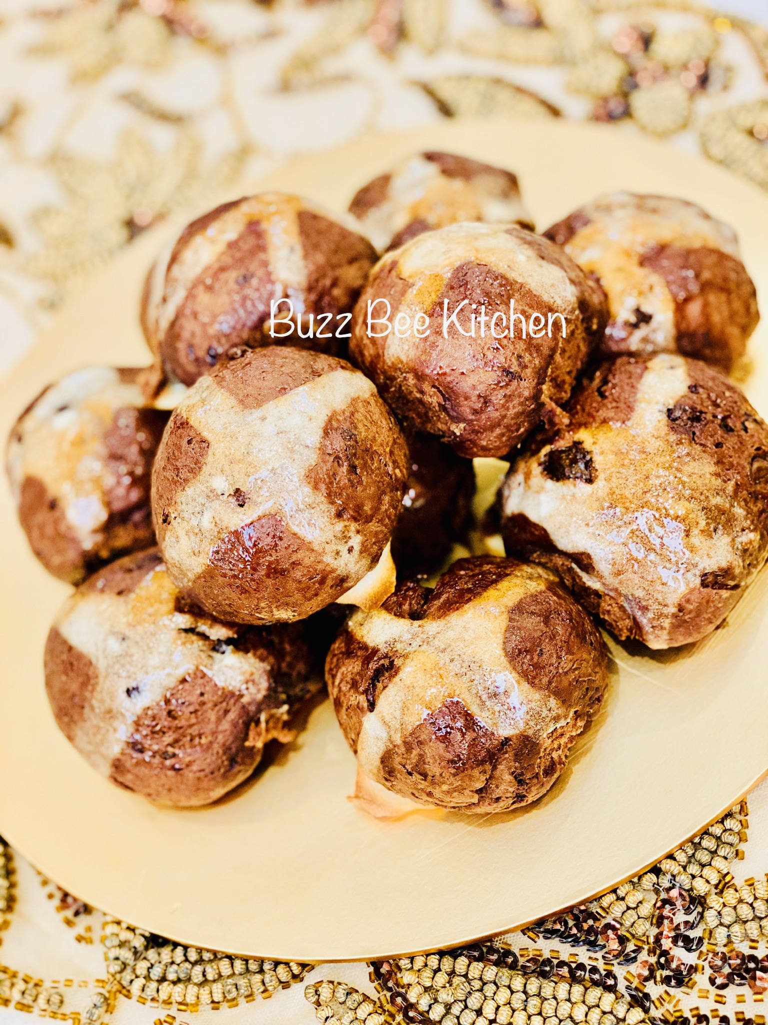 Chocolate Hot Cross Buns