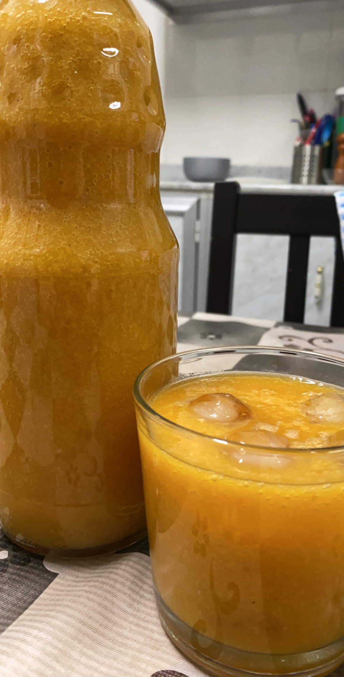 عصير قمر الدين مع البرتقال